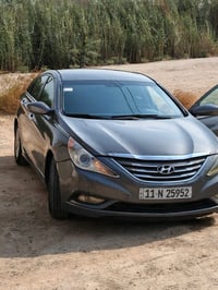 سوناتا موديل 12واردامريكي اللبيع اتصال 07806063373