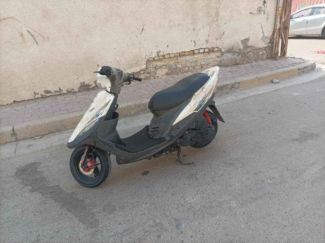ماكس عدلة • ما بيه نقوصات • اوراق