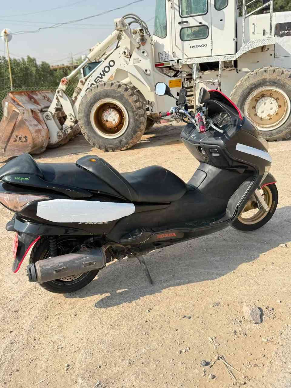 فورزه 9/0 البيع دراجه جاهزه الخير مكينه نضيفه كلش تخم كلج وقايش جديد اصلي شلعه وسرعه تخبل عله شارع 140 تخم تاير  جديد رون ثابت  سعر خاص 
مكان واسط الكوت 
***********
***********
