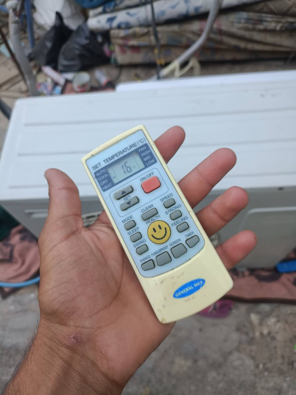 سبلت جنرال ماكس طنين ونص شرط الشغل  ما بي أي عيب دبل راديتر  سعر 350الف
بي مجال للأستفسار الاتصال علا الرقم*********** وبي واتساب عنوان كركوك
