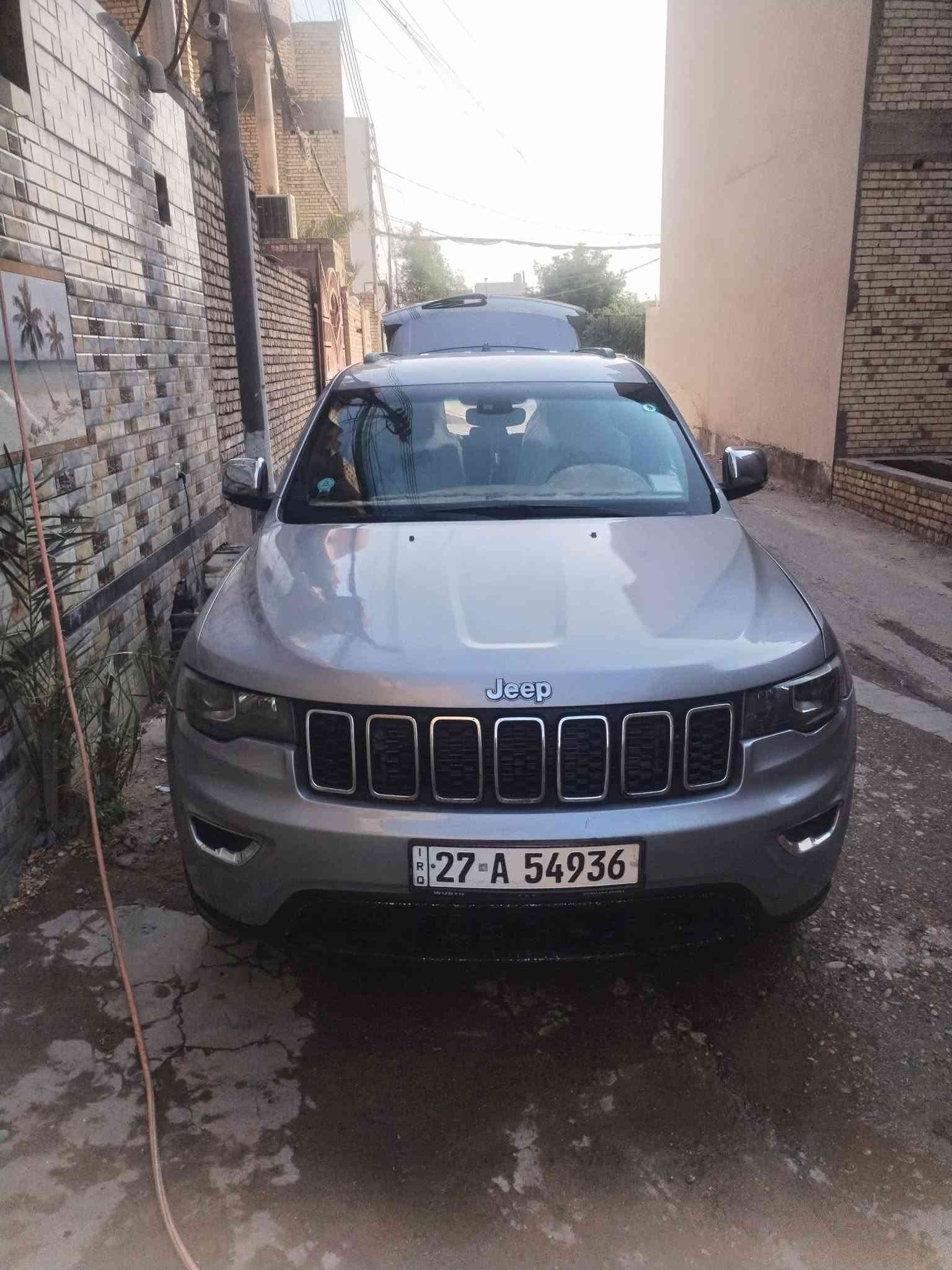 سلام عليكم سياره جيب  موديل 2018كامل لمواصفات تبريد كشن  شاشه دفع رباعي مكينه 6استندر رقمه واسط 
سياره خير من الله كامل لمواصفات داخله سونار بنيد وجاملغ ربع  مابيهن ضربه بس صبغ سعر 185 
***********
