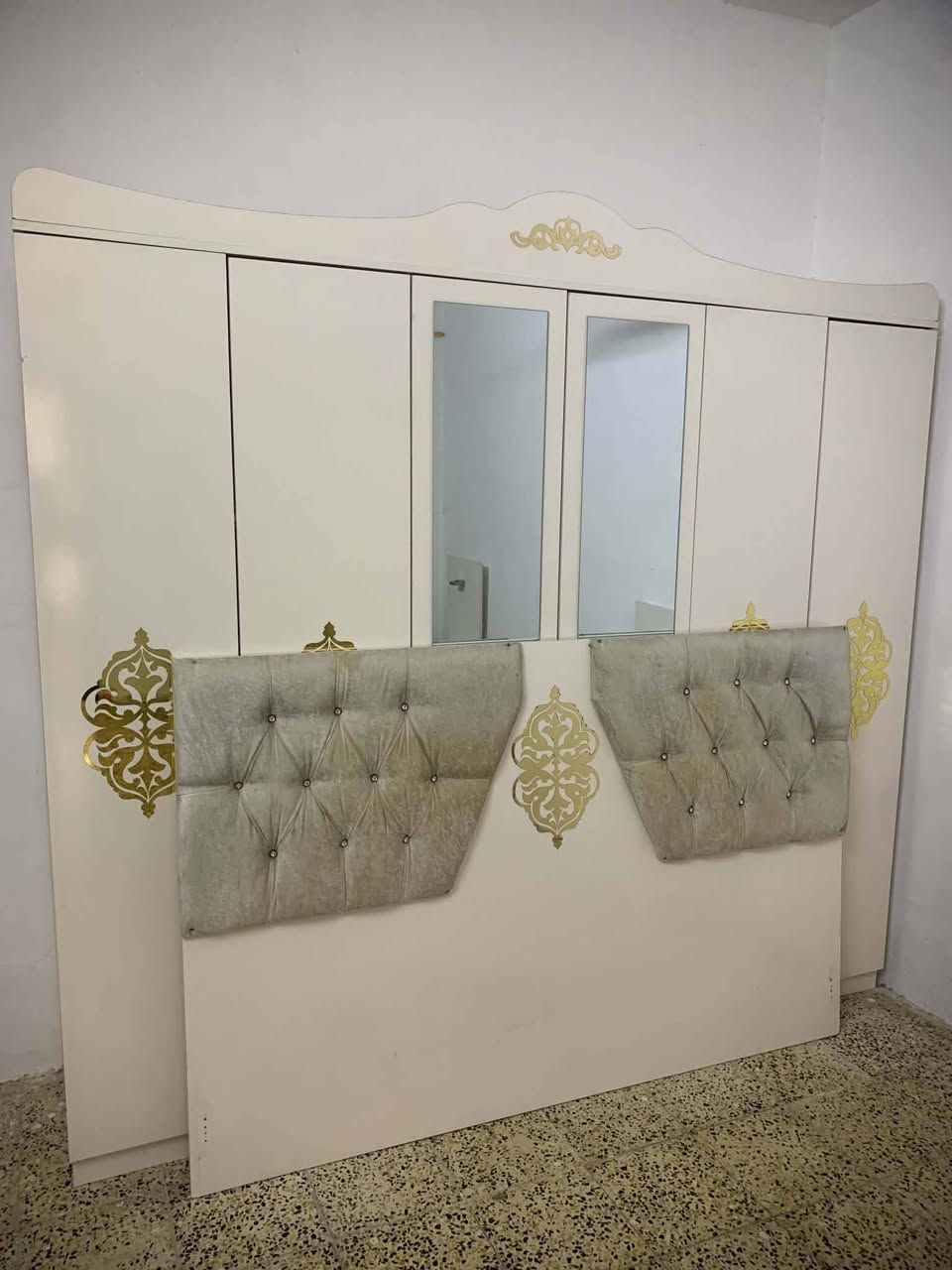 غرفة نوم • ٦ قطع • دوشك