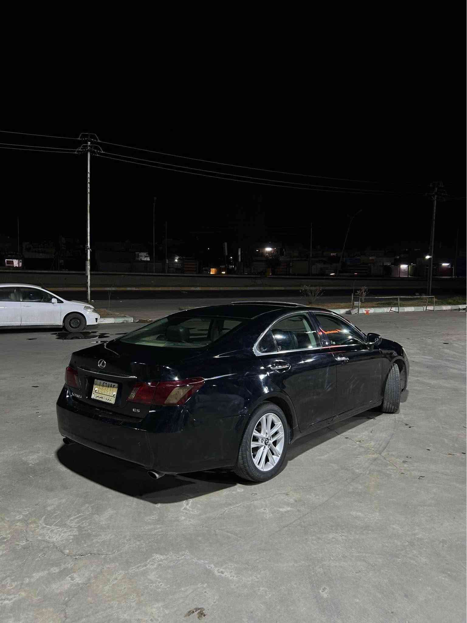 لكزس ES350 • ٢٠٠٩ • غاز وبنزين