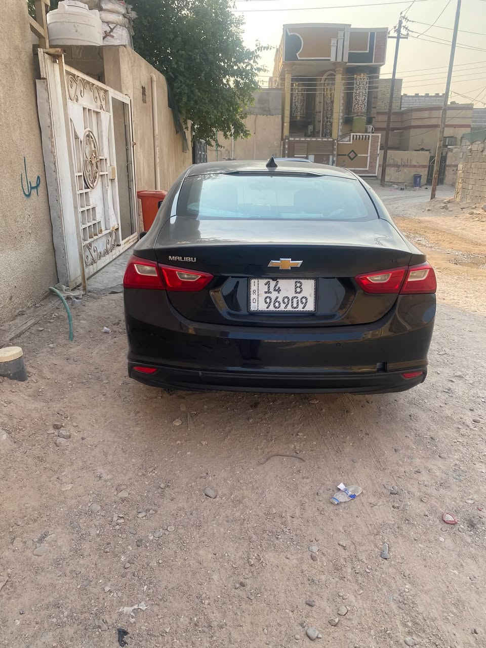 سلام عليكم سياره ماليبو مديل ٢٤رقم بصره معوقين حادثه مدكر وبنيد صبغ وجامله الخلفي صبغ سعر ١١٠$وبيه مجال رقم التلفون ***********
