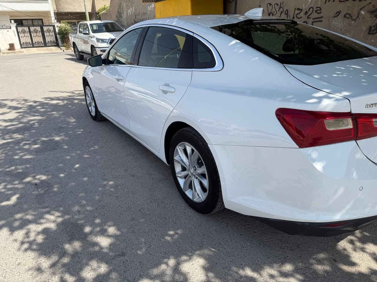 شوفرليت ماليبو موديل 2025. صبغ عام\nسعر السيارة. 98 ورقة\nمكان السيارة. اربيل\nمواصفات LT\nرقم اربيل شرط التحويل\nماشية 62 الف كيلومتر\n\nرقم الشاصي\n\n(1G1ZD5ST4SF126371)\n   \n:للاستفسار   \n\n  *********** واتس اب واتصال
