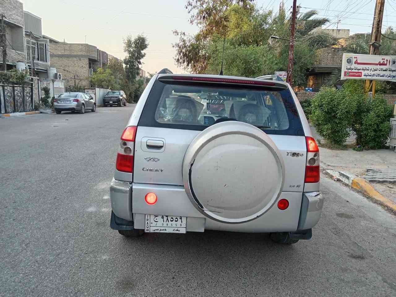 السلام عليكم تيكو ٢٠١١ ميكانيك مكينه وكير خير من الله كهربئيات شغاله تخم تاير صدر جديد غرفه حلوه مشروع وطني تبريد ثلج مواصفات حلوه تتفه ترايهه يخبل بدون ضربه وبدون خياس كير اوتو سياره عضمتهه حلوه بيهه صبغ مكانات سياره جاهزه نقصهه فقط صوط بلباور مال ستيرن شاشه كامره تحويل مباشر السعر ٤٢مكانهه بغداد الكرخ الاتصال ***********
