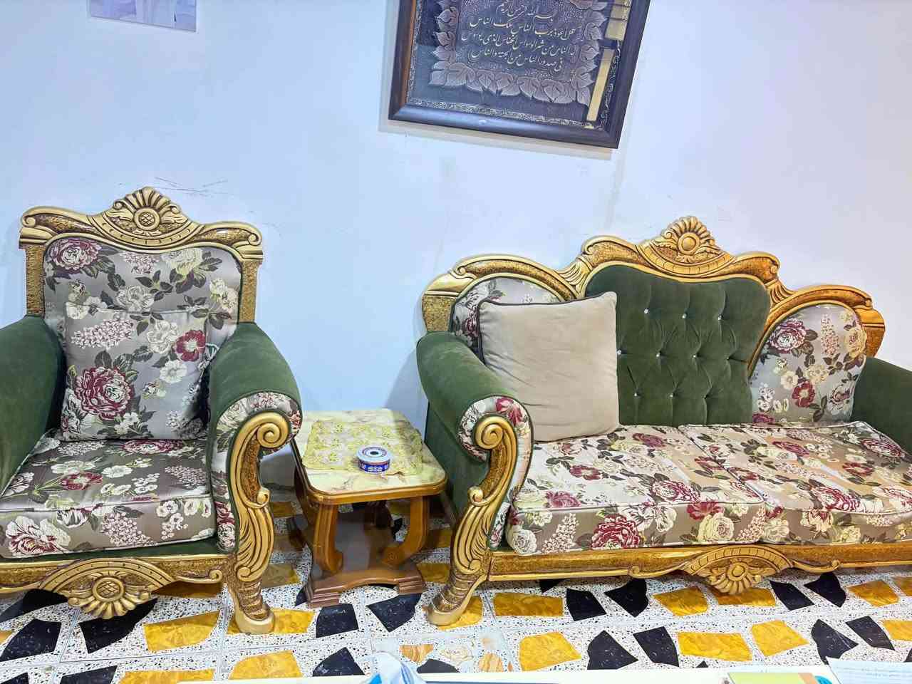 ١٠ مقاعد • نظيف جداً • بيش