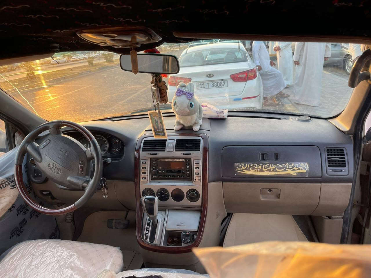 سلام عليكم سياره كرنفال للبيع سنويه لل 27كير تماتيك مكفول محرك مكفول كاز تبريد ثلج💨3قطع كهربايات كله شغاله تخم تاير نضيف دوشمه جديده 9راكب تفاصيل اكثر اتصل على ***********
