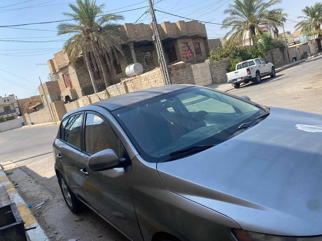 فورتي ٢٠١١مثل ماموضح بل صوره كير ومحرك خير من الله تبريد ثلج السعر ٦٥ بيها مجال بسيط وترهم مراوس ***********وتساب فقط
