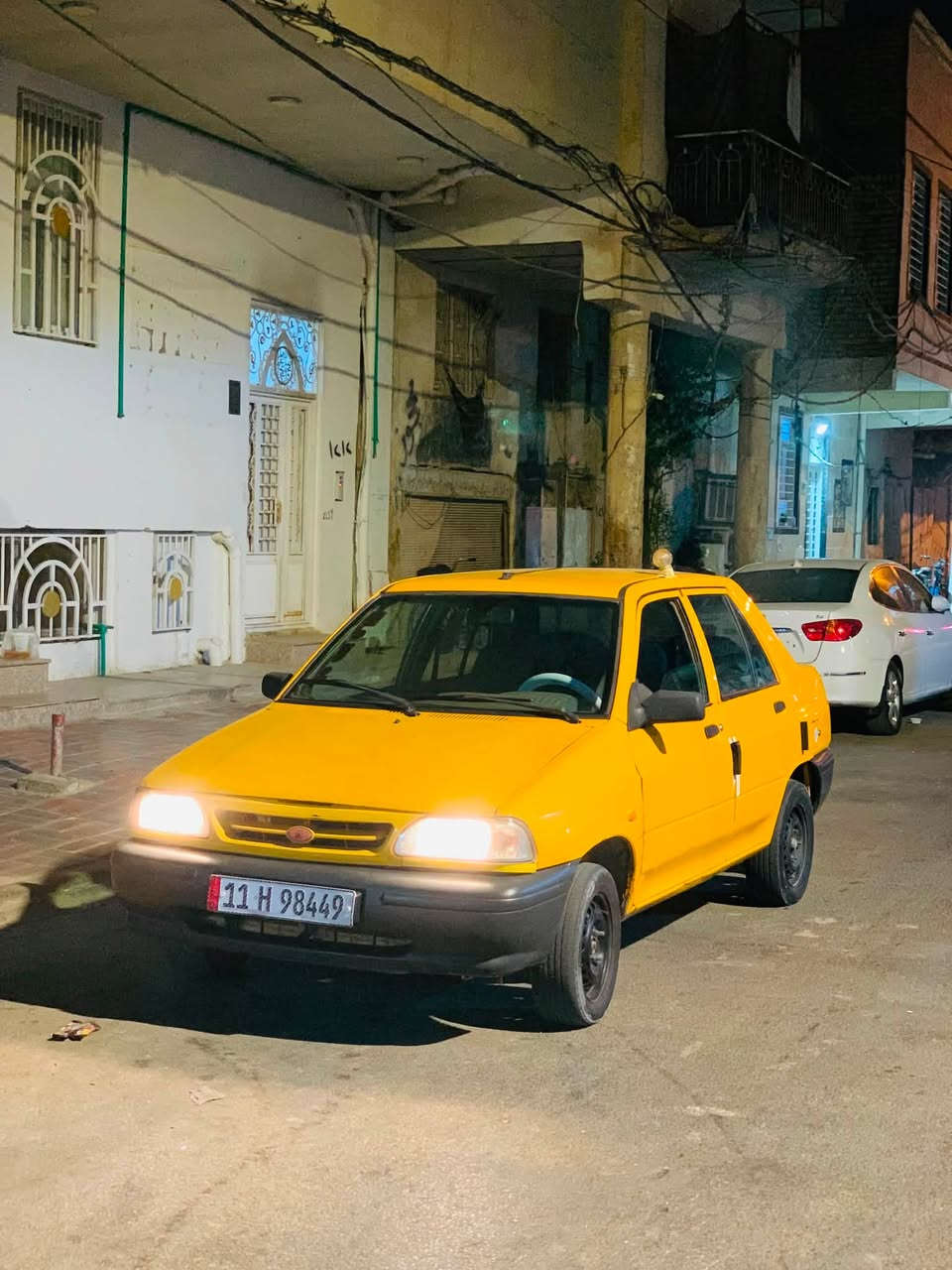سلام عليكم سايبه لفين 18بس جاملغ مبدل
سياره ماشتغل بيه تكسي مال بيت رقم بغداد سياره بكربلاء 

كير مكينه تبريد كله جاهز حلوه سياره بل عافيه ع ياخذه لسعر37 بيه مجال حك لجيه بس محتاج ع عمليه لرقم ***********
