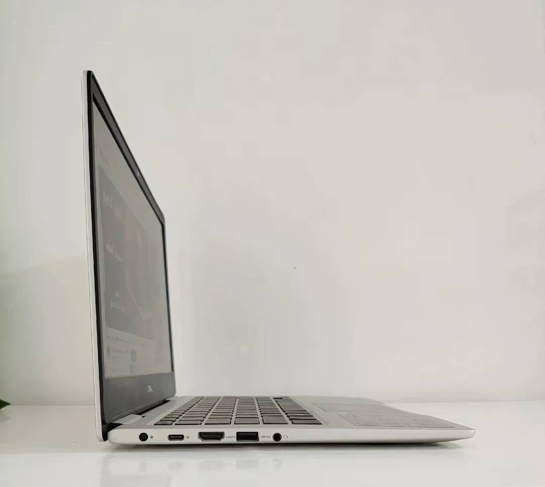 لابتوب دل 300قفل
Dell Inspiron 7380
Core i7- 8th U
Ram8GB ddr4
 مزوده بفلاش ذاكره 256 خارجيHard 128GB SSD
Intel (R)  UHD Graphics 620-4 GB
FHD 13.3
كيبورد ستيكر ضوئي
العنوان: بغداد حي الجهاد 
تواصل: ***********

