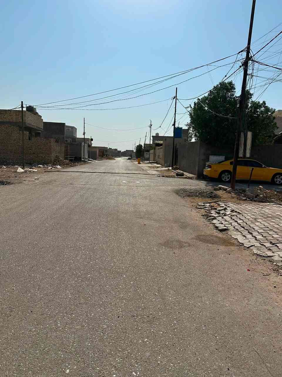 السلامً عليكم قطعه ارض  طابو مالك صرف البيع المساحه ١٣٥متر الواجهه٧ونزال ١٩عرض الفرع ٧متر القطعه على شارعين يتوفر مي مجاري كهرباء الفرع مشمول بتبليط القطعه مدفونه ومحدواله السعر ب١٠وبيهه مجال لعنوان مدينه الصدر الحميديه شارع سيد عوده قرب ملعب علي مردونه ***********/مكتب دلاليه الكوثر العقار
