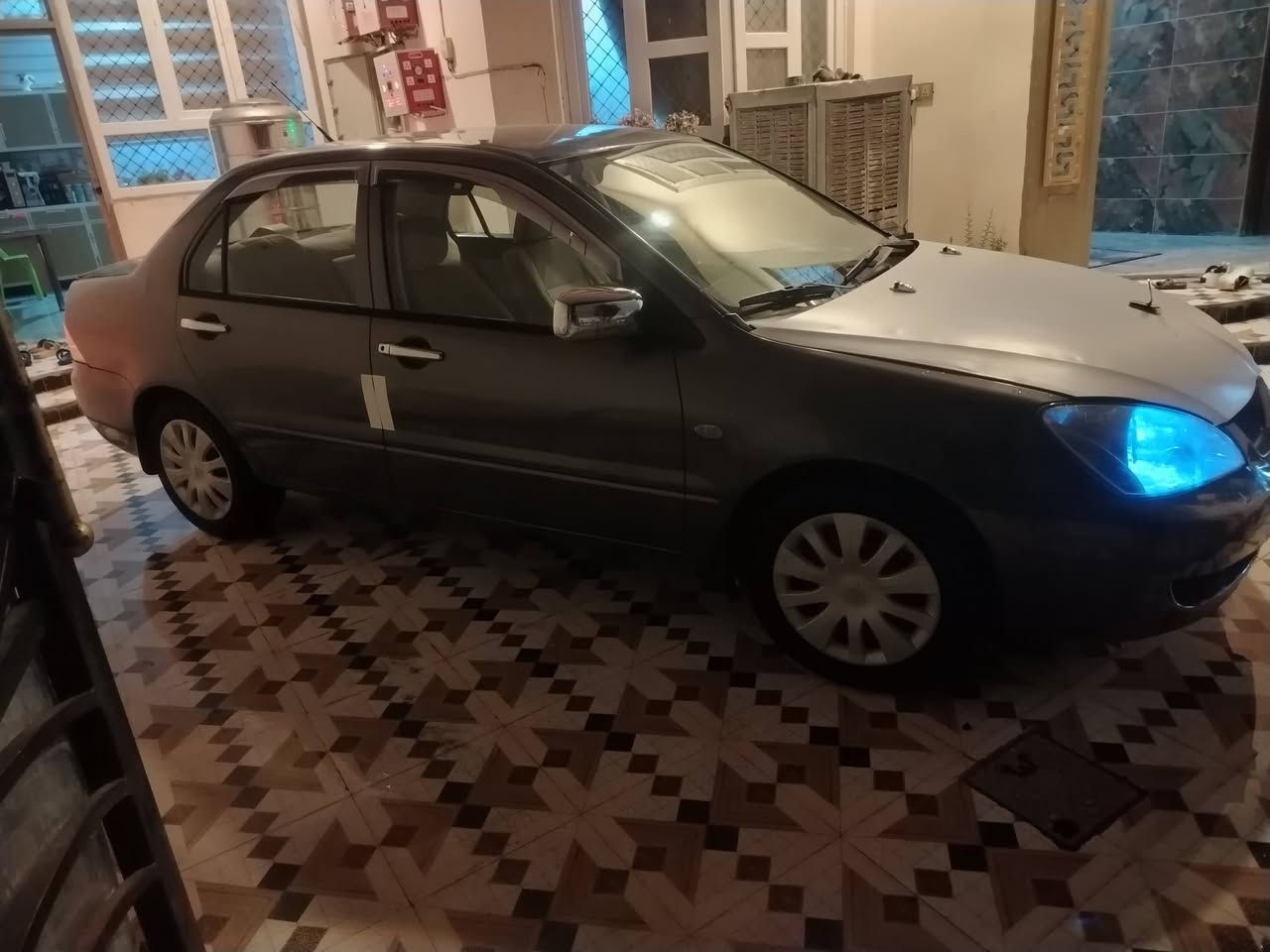 السلام عليكم لانسر موديل ٢٠١٠ رقم ديالى مشروع وطني سنويه ل٢٨ كير محرك تخم تاير صدر تبريد تدفئه كله مكفول السعر ٨٥ بيه مجال بسيط العنوان ديالى كنعان  ***********
