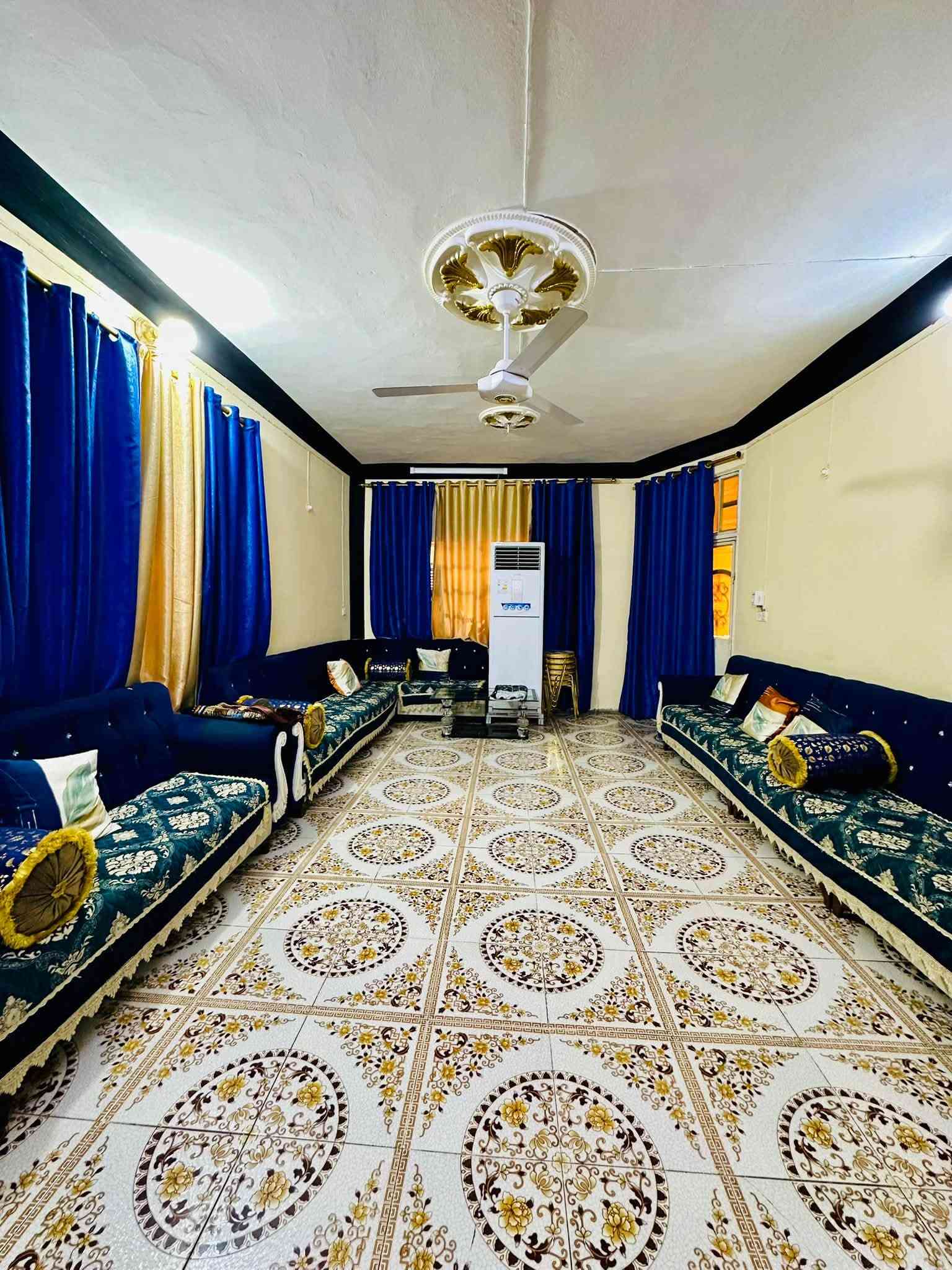 بيت للبيع • ٢٥٠م • دور الزراعة الثانية