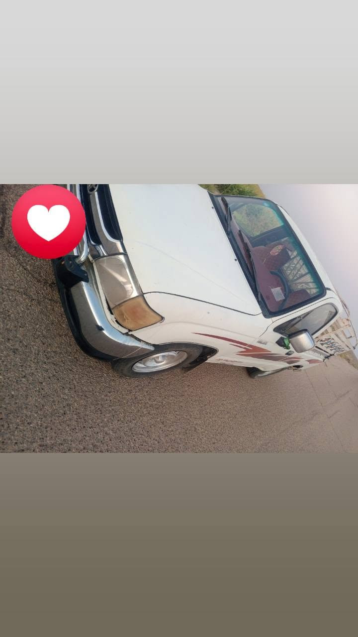سلام عليكم بيكم 2003جمرة داخل حمر نص فول بيهة طخة بلبحم والباقي كفالة مكينة وكير كفالة مكان بلبصرة رقم 29كوت خابر ودلل ***********
