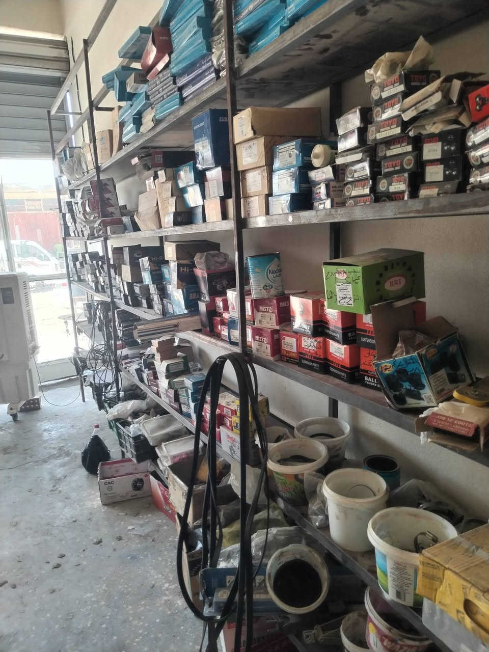 محل اداوات احتياطه متنوع في الزبيديه للبيع ***********
