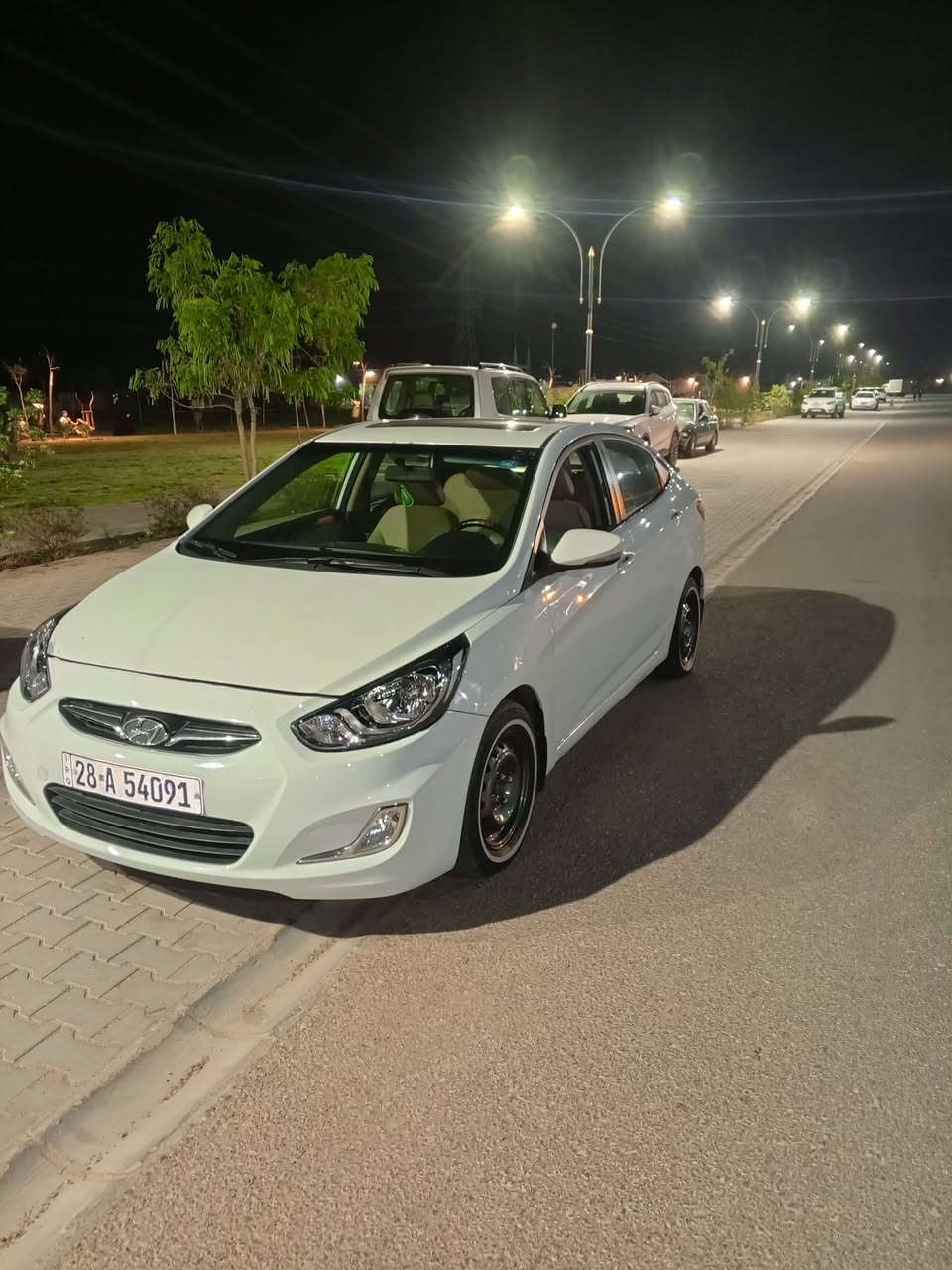 السلام عليكم اكسنت 2015 خليجي فول مواصفات محرك 1600دوش دبل قطره بيها جاملغ وبنيد صدر جديد باتري جديد تبريد منضومه كامله جديده منضومة مي جديده السعر 90 رقم الهاتف ***********

