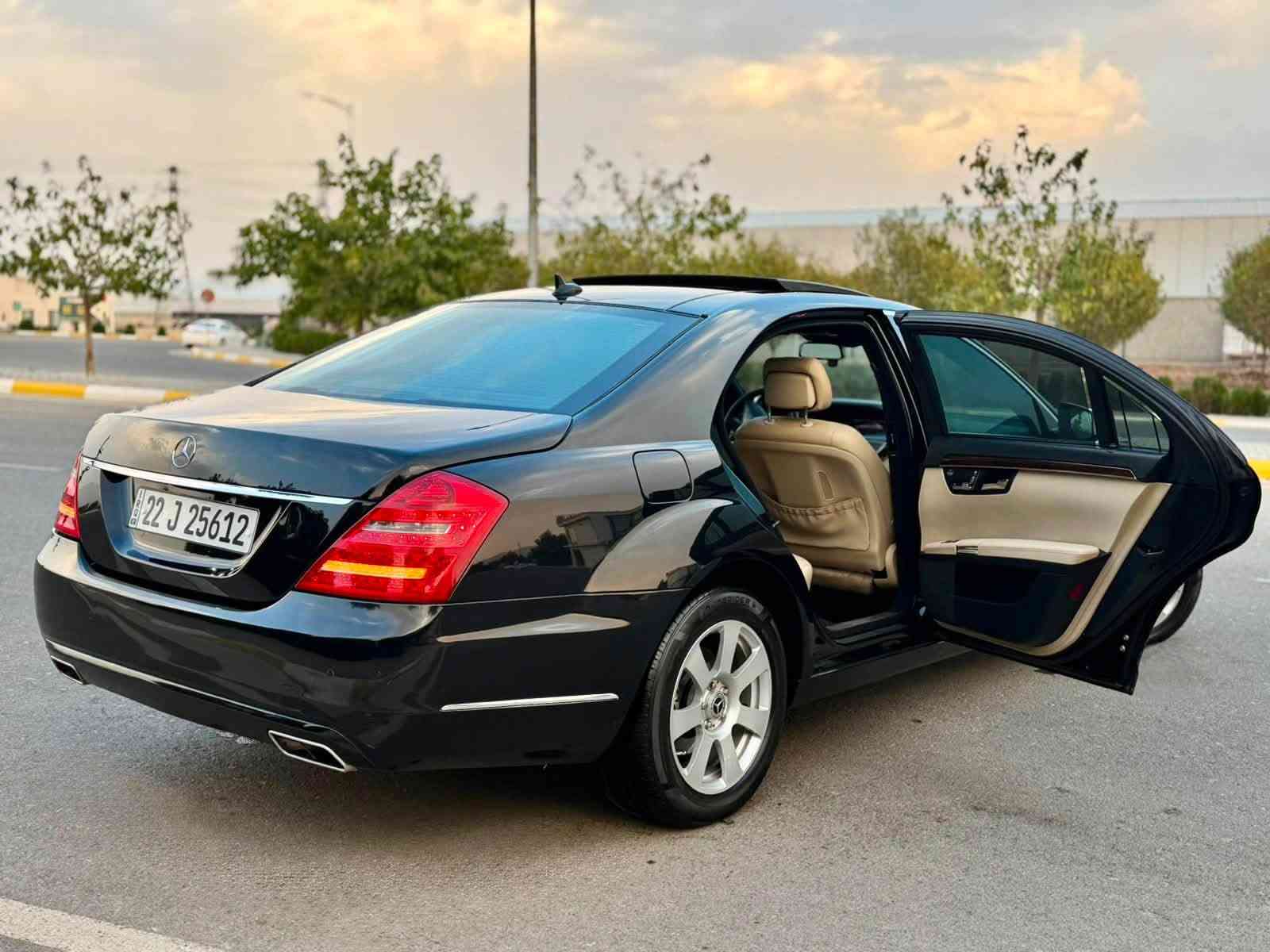 ايس كلاس S350 • ٢٠١١ • ١٧٠الف كم