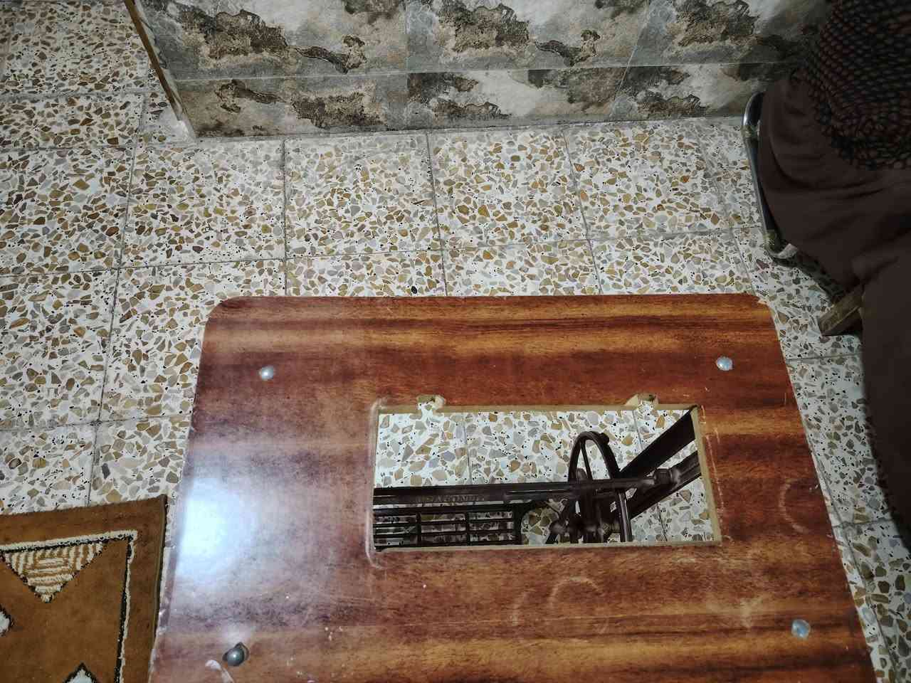 اسلام عليكم ميز مكينه للبيع اخو الجديد
القديم الأولي شغاله الرجل مالته
السعر ٤٠  قفل
المكان الشعب الإصلاح مقابيل الثعالبه
رقم الهاتف ***********
