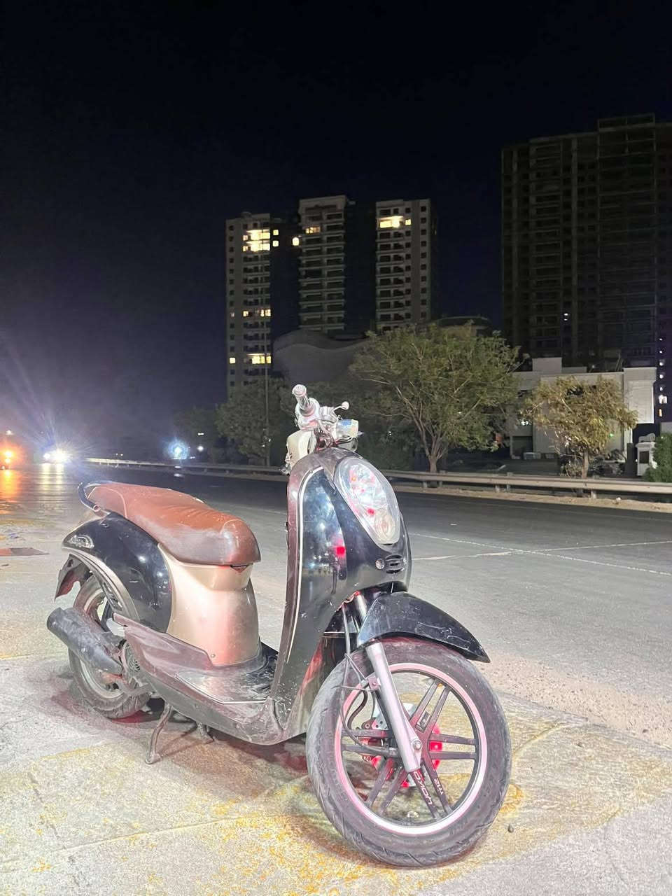السلام عليكم دراجه سكوبي125محرك نضام بيسي اكس السعر 550وبيه مجال  المكان بغداد الشعب الاستفسار ***********
