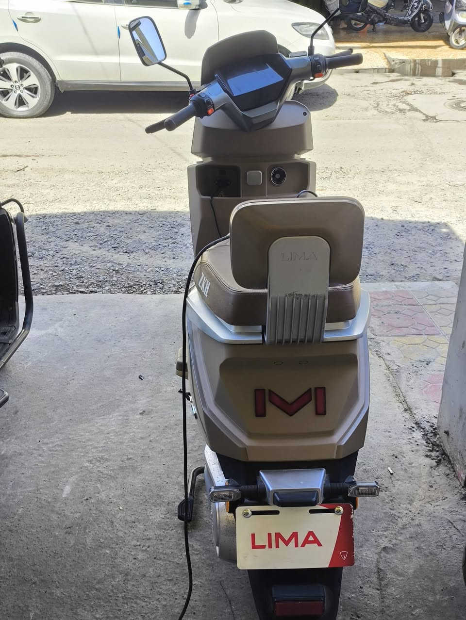 فول الفول 
سرعه 80حقيقي 
بطاريات شرط 11
نضيف حيل 
950
رقمي***********

