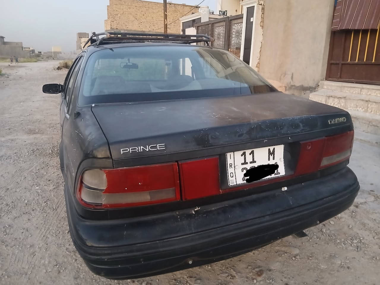 سلام عليكم برنس موديل 94رقم بغداد انكليزي سنويه ب اسمي 
كير مكينه خير من الله  ما بيها خياسات بس جارده غرفتها حلوه 
تخم تاير جديد كهربايات شغاله 27 شراي يتصل  ***********.   مكان بغداد  البياع شرطه الخامسه
