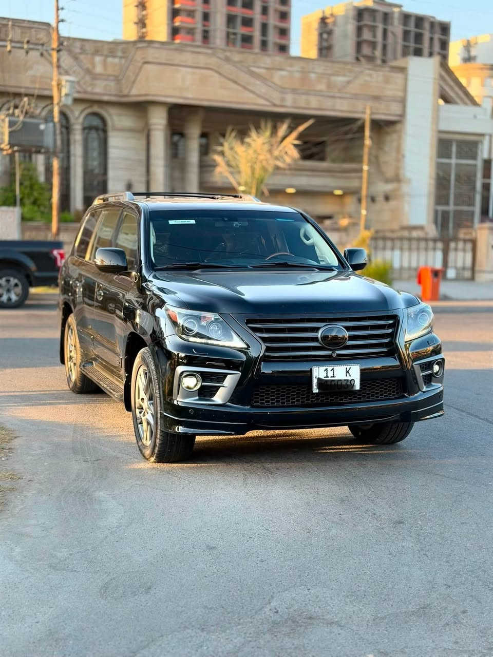 السلام عليكم
السلام عليكم

لكزس 2014 LX570 خليجي بريم 
مكفولة من كلشي

فول موصفات 

بصمه-فتحه-راداد-كامير-كشنات تدفئه وتبريد -ستيرن كهربائي-صندوق شفط _جكات _داخل مشمشي 

سياره جهازه  من كلشي وجديده 

مكان بغداد 
للاستفسار ومعرفة السعر الاتصال :***********
