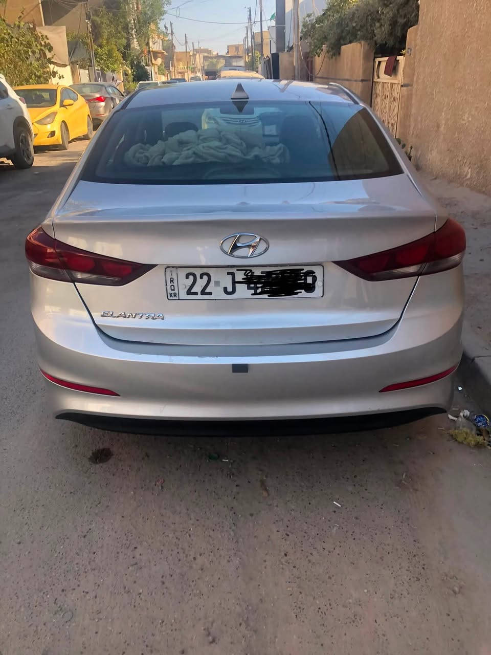 سلام عليكم للبيع نقد فقط النترا موديل ٢٠١٧ امريكي صور الحادث بل منشور مع السونار مكينه دوش ماشيه ١٧٥ مكاني بياع تقاطع درويش حي التراث السياره تبريد ثلج شركه صدر شركه بضمان حادث جاملغ فقط وبيها صبغ نفس الصفحه كلير لغد شاصي دواخل حوض تكم كلها كفاله من الشخط سياره جاهزه نقص برغي مابيها على ايدي مال جناي فقط بيها خيط بخار باقي مكفول رقم اربيل جديد السعر ٩٨ بيها مجال بسيط لشراي 
***********
