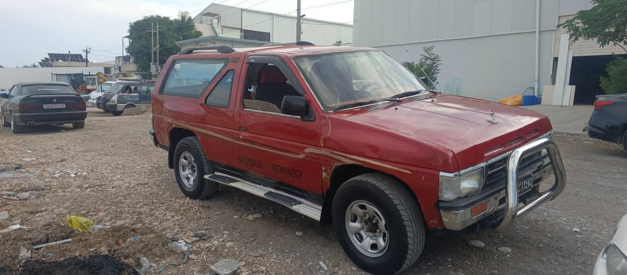 نیسان پاسپەندەر مۆدیل88 گیڕو مەکینەی نیسان 2000 گیڕ عادیە دەبڵ ئەکسڵە سەنەوی جنوبی لە گەڵە بەشەرتی حاسیبەو ئەوەلیات سەیارەکە تنوتۆڵە تەقەو ڕەقەی تیا نیە کارە بای مەزبوتە چوار تایەو ویلی مەزبوتی لە ژیرە سعری 12گەڵا گۆڕینەوەیش ئەکەم لەسەر دڵگرتن ژ.م*********** كالار, السليمانية
