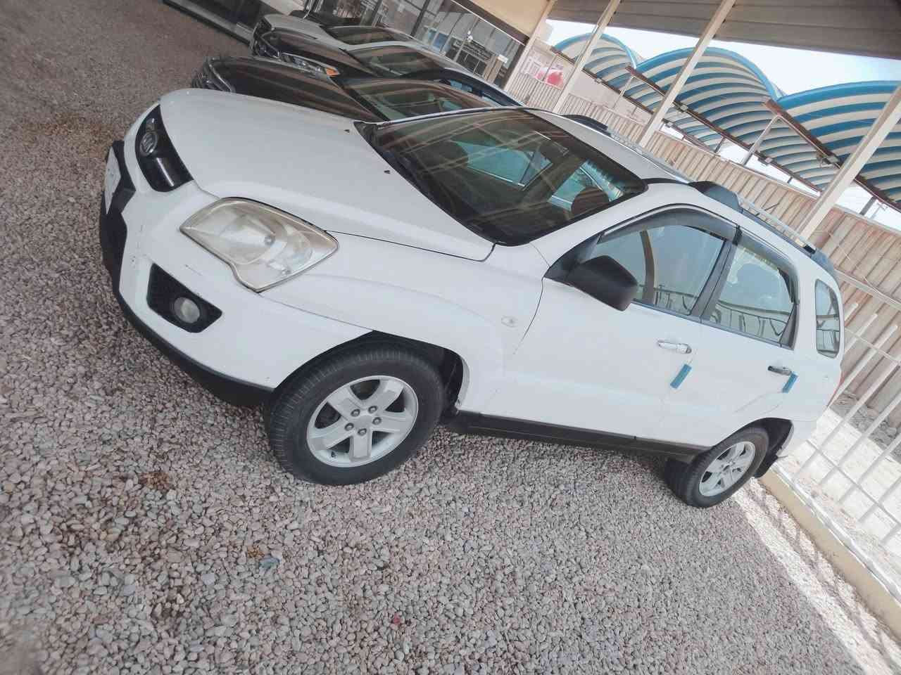 سلام عليكم للبيع كيا سبورتج 2009 خليجية اصل داخل جوزي وفتحة سيارة ابيع صبغ حزام شواصي لغود كهربائيات وقمارة كفاله ومحرك2000 سنوية لل28 تحويل مباشر مكان سيارة بابل السدة رقم *********** باقي تفاصيل اتصل على الرقم وتدلل
