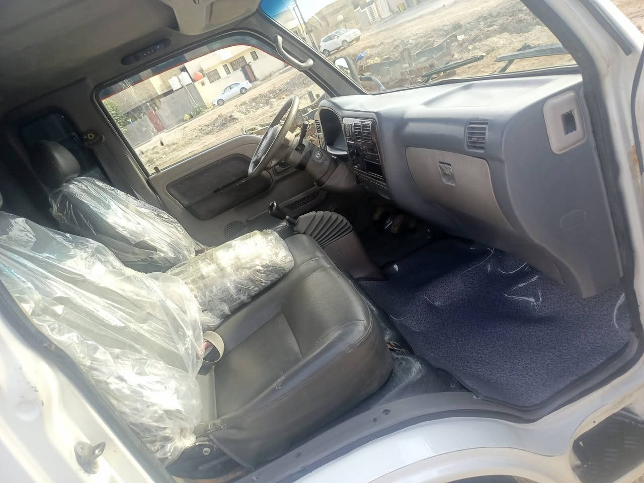 ٢٠٠١ • كفالة • رشات صبغ