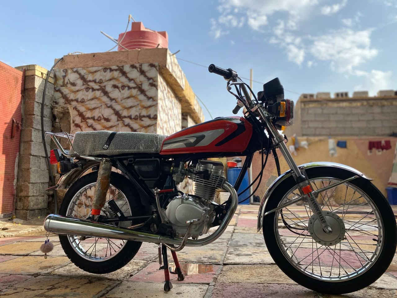 سلام عليكم دراجه نامه لبيع
موديل 26

بيه اوراق

كهربايات ڱڵـه  شغاله

محرك كفاله عامه

السعر بل 650 وبيه مجال 

لتواصل واتساب

***********

#المكان بغداد النهروان
