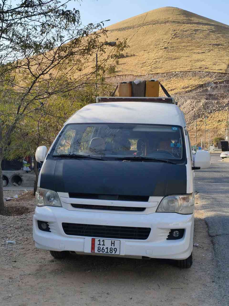 السلام عليكم جمبي للبيع او مراوس حسب القناعه الموديل ١٩ رقم انكليزي تحويل ثاني يوم مصفره هيئه وغرامات السعر ١٨٥ وبيها مجال للسفسار ***********
