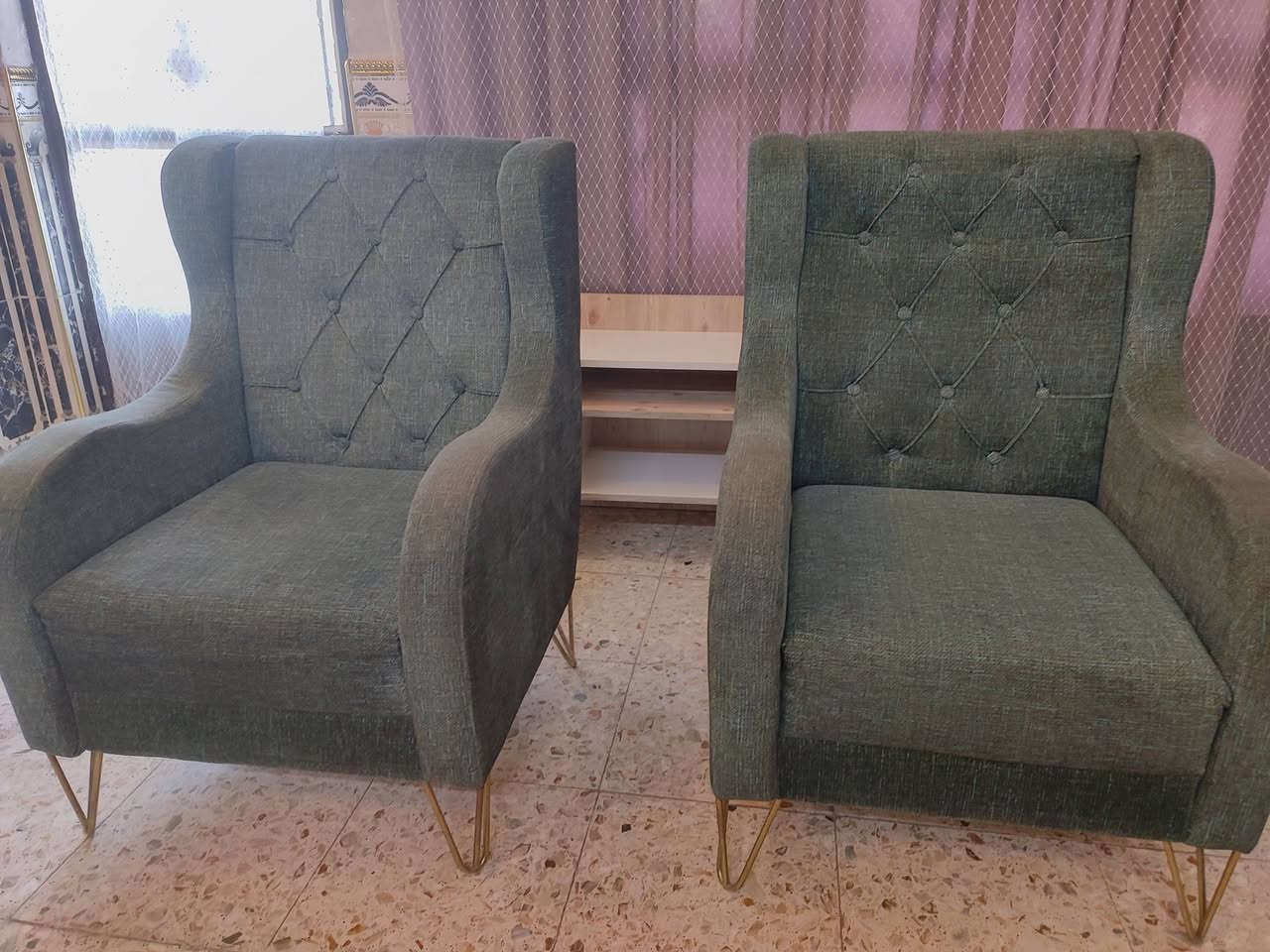 طقم قنفات عدد 8 مقاعد
مع طابورية
***********
