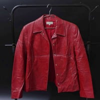 ملابس • بدون تفاصيل • للبيع