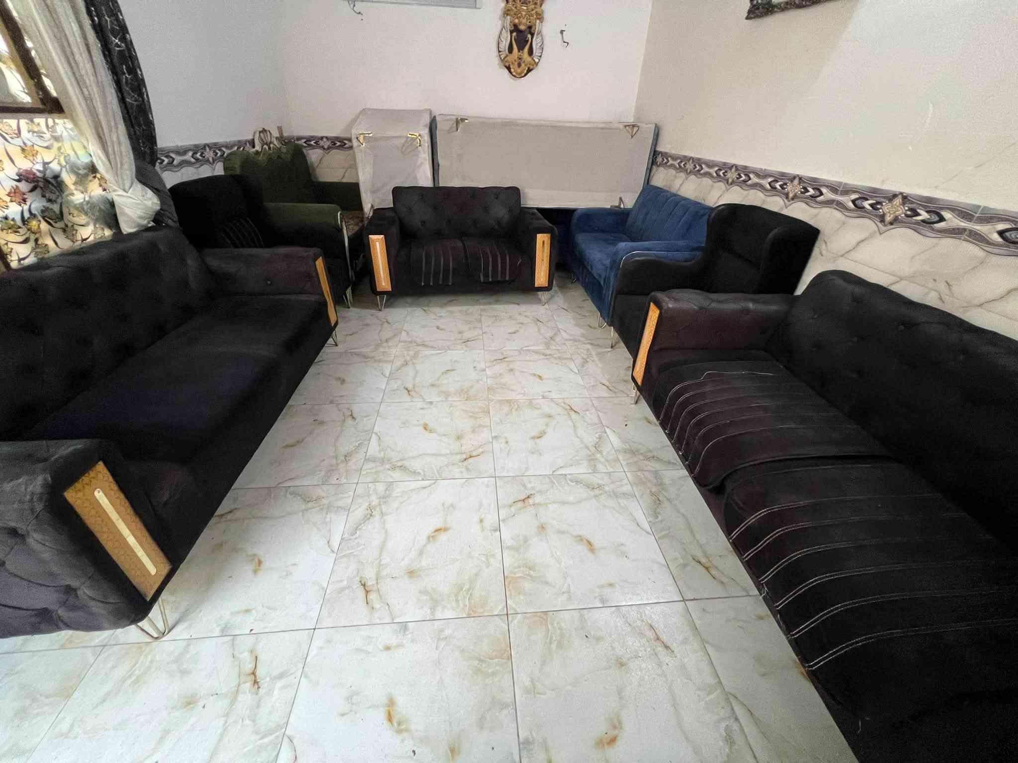 سعرهن 550 تخمين يعني الواحد 275 بيهن مجال مكاني نجف ***********
