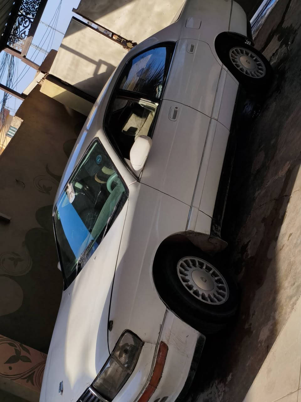 السلام عليكم 
بطه موديل 91 محرك 2500 رقم صلاح الدين الماني تحويل مباشر مشروع وطني تخم تاير جديد صدر جديد محرك كير شرط كهربائيات كلها شغاله السعر المطلوب 39 وبيها مجال للشراي حك الجيه فقط مكان سياره صلاح الدين بيجي رقم الموبايل ***********
اتصال ‏‪***********‬‏
