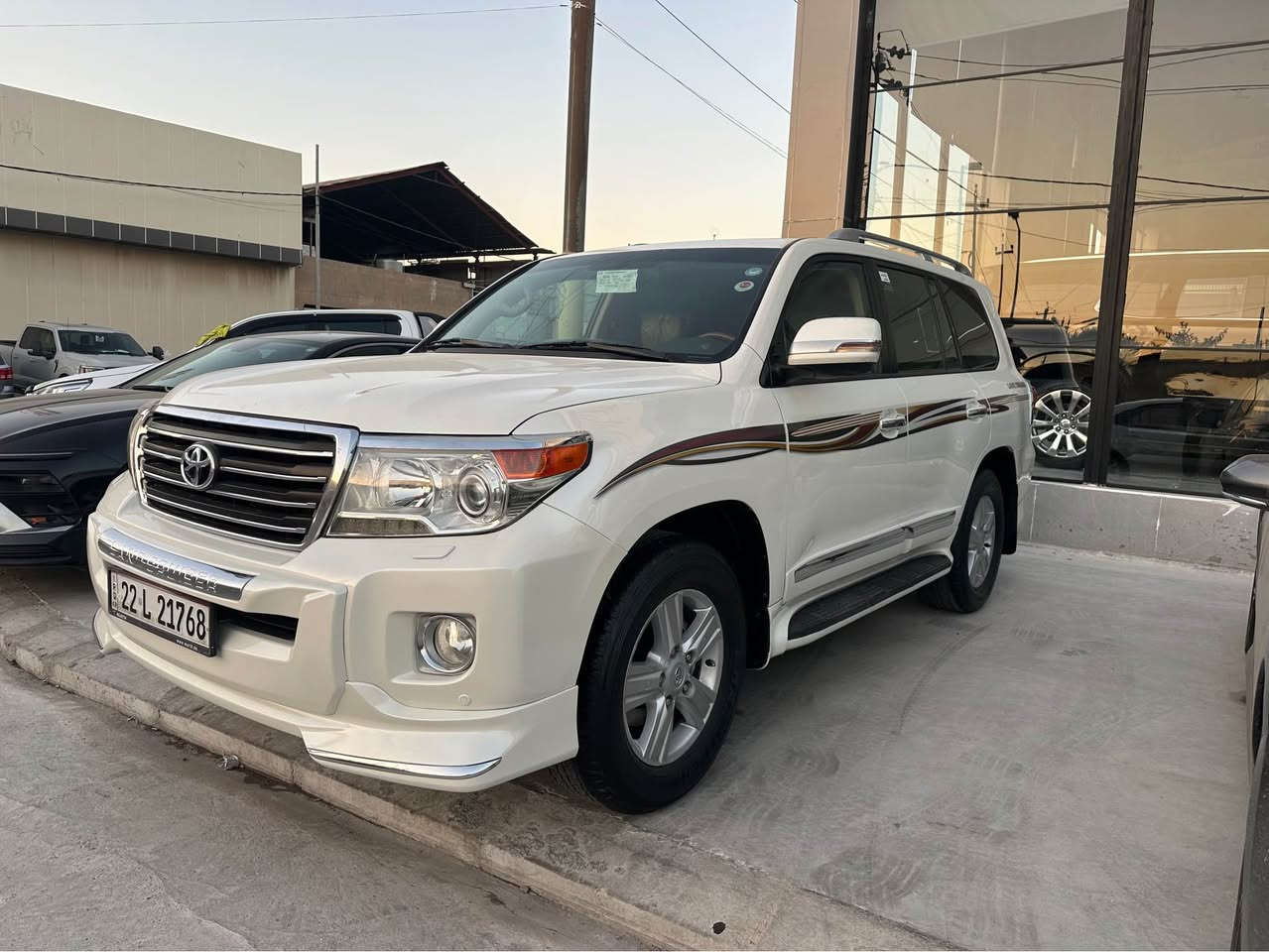 Land Cruiser 2013GXR BREM asle 
Be sbwxh dw jegae bchwk pdr 
155 hazr km roeshtea nrxhe 315$ 
*********** أربيل, العراق
