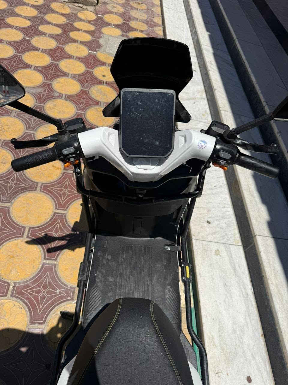 دراجه شحن للبيع
عدد باتري 6 مسطره 32 امبير الدراجه نطيفه 
السعر 850 بيها مجال بسيط 
 العنوان بغداد السيديه 
***********
