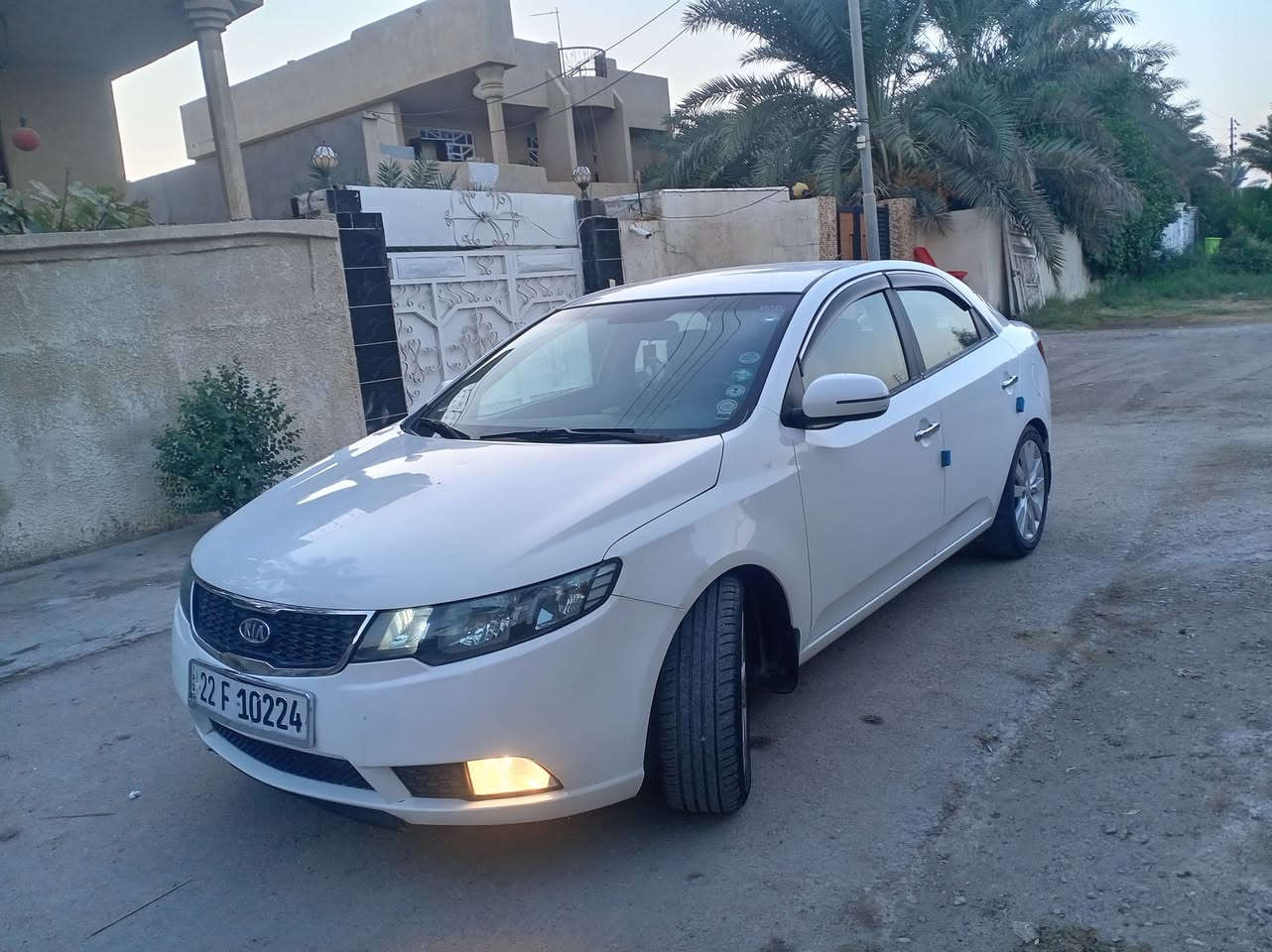 سلام عليكم
كيا سريتوا 2103
اربيل دولي 
سنويه هزه 
جديدة 
2030
خليجي
محرك 1600 دوش.
3قطع 
صبغ بدون دواخل
تخم تايري 
صدر امامي 
خلفي 
جديدة 
تبريد
شغال
تحكم استرين جهتين 
اشاير المري 
مري شفط
شاشه 
كامره 
حساسات 
منضومه زنون
السعر 90بي مجال قليل الشراء
مكان بعقوبة 
تقاطع السادسه
الاتصال على الرقم 
***********
