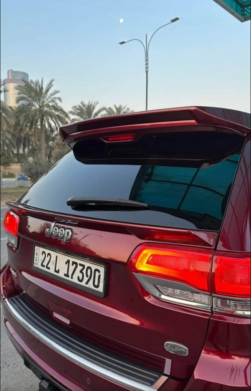 جراند شيروكي 2016 🔥
وارد امريكي 
 
 8 سلندر
قير أوتوماتيك 8 سرعات
فورويل 4×4
بريمبو 6 بساتن أمامي
تعليق رياضي متكيف
جنوط SRT قياس 20 إنچ
Launch Control
أوضاع قيادة متعددة
شاشة 8.4 إنچ
نظام صوت Alpine
مقاعد جلد كهربائية
تدفئة وتبريد المقاعد الأمامية
كاميرا خلفية
حساسات أمامية وخلفية
مراقبة النقطة العمياء
مثبت سرعة متكيف
تشغيل عن بُعد
باب خلفي كهربائي
فتحة سقف بانوراما
مرايا كهربائية
تحكم بالمقود
دخول وتشغيل بدون مفتاح
فل أوبشن 

الحادث : تبديل باب ابلادي + كارت عاطل يخص الفورويل  
للتواصل : ***********
السعر : 225 وبيها مجال
