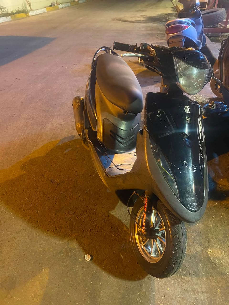 سلام عليكم ماكس عدله رمبه مامفتوحه سعر 750 وبيها مجال عنوان كراده شارع النضال رقم موبايل***********
