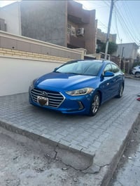 النتره 2018 وارد امريكي للبيع حادثه صندوك مبدل نفس لون بدون   صبغ سيار...