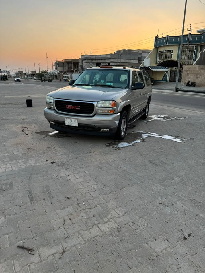 سلام عليكم سياره للبيع مديل ٢٠٠٦تخم تاير سياره مكفوله عدا الربع الورا صفحه السدر تبريد شغال خلفي وأمامي حداديه جديده تستلم رقم إنكليزي مامتواجد عالفيس العنوان البصره ام قصر الاستفسار ***********

