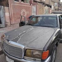مارسدس راسي باب قصير مديل ٨٧ بدون راعي مكفل من العشاري  وسرق مكينه وكي...