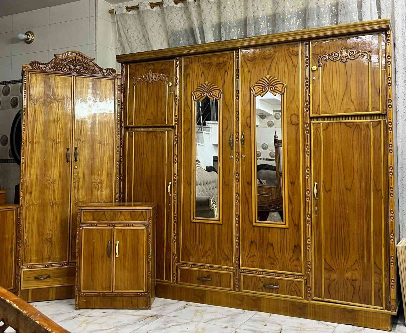 650غرفه زان خشب عراقي سبع قطع صاج الضهر جرجوبه زاويه كنتوريه كومدي احذيه بغداد الحسينيه مال الراشديه وعندي توصيل ***********
