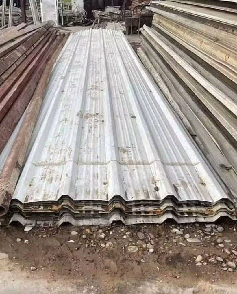 ❗ فقط أشتري جميع انواع الحديد الجديد والمستخدم
سندويج/جينكو/كيربي/بوري/شخاط/ شيلمان/الجنل/ البوري المغلون
االزوايه/ الحديد السكراب 
اشتري كافه أنواع الحقول والجملونات بس خابر والباقي علينا ..
مع كادر للتفصيخ والنقل أين ماكنت 
عنوانه: بغداد
الرقم الهاتف ☎️
***********
خابرنه ونحنه بخدمتكم

نص مكتوب في الصور:
- ۱۸:۴۲ ۲۰۲۵/۰۹/۲۸
