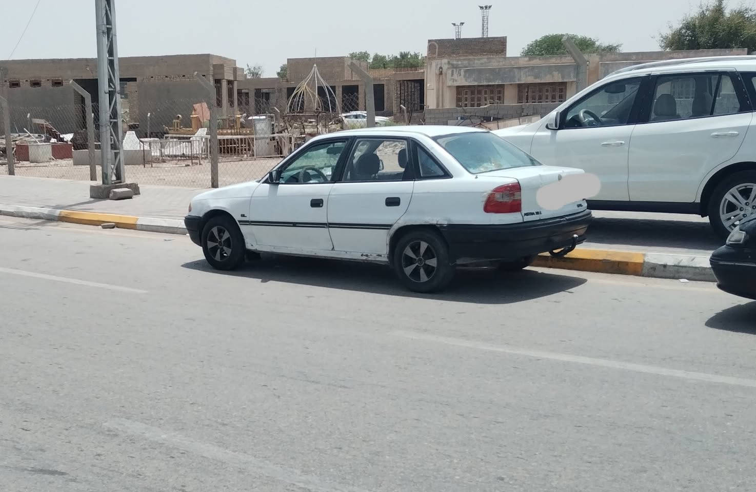 سلام عليكم
ابوبل استرا محرك 1600
رقم واسط انكليزي هزه وسنويه ولوحات جدد السعر 25
العنوان واسط النعمانيه
للاستفسار ***********
