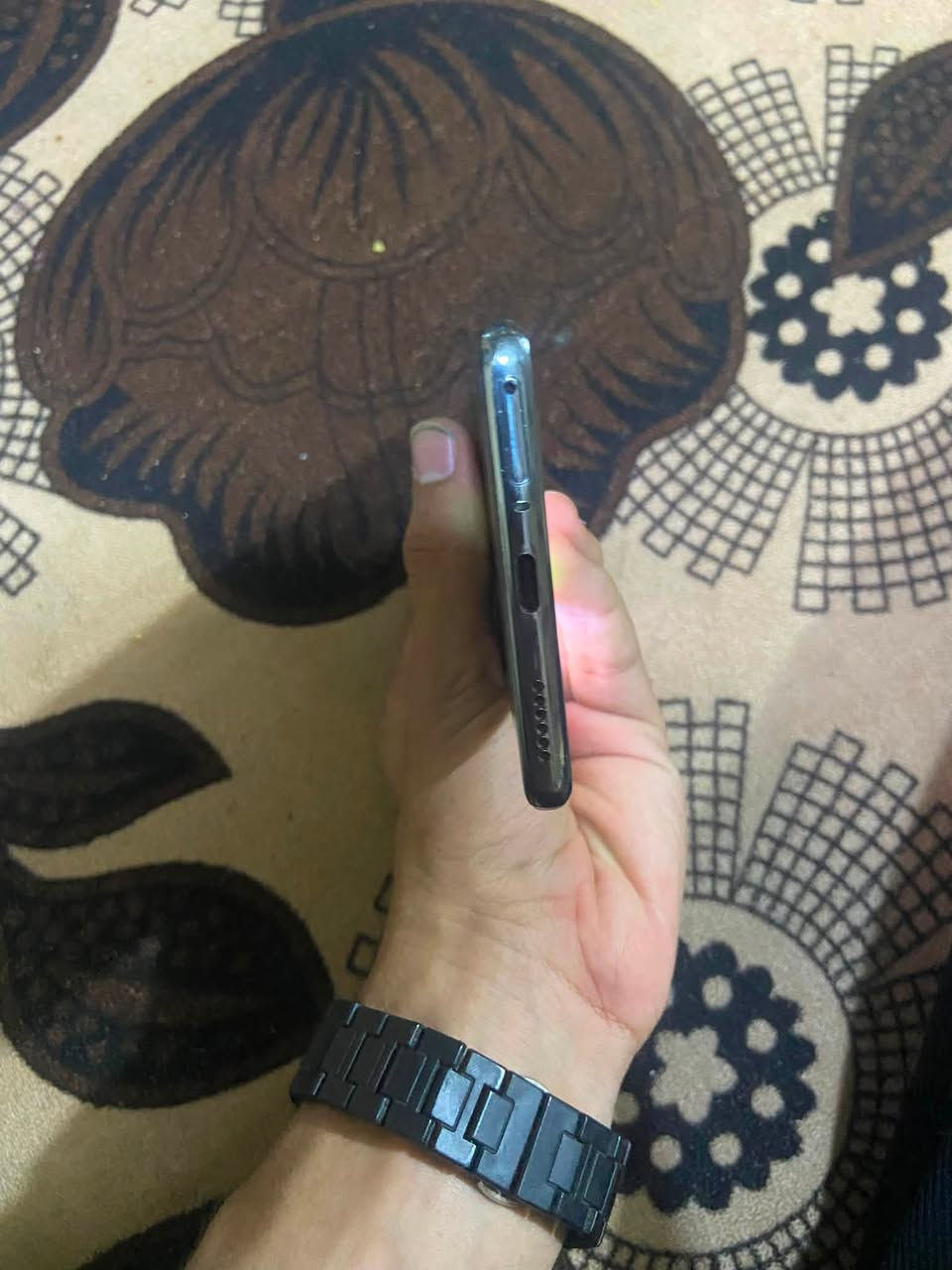 السلام عليكم
كامون 40 برو 5G
مامفتوح 
نضافة كدامك 
ذاكرة 256
رام 8+5
بدون ملحقات 
للبيع ب270
مراوس وي 12 برو ماكس وفوك 
مكاني بغداد حي اور 
***********
