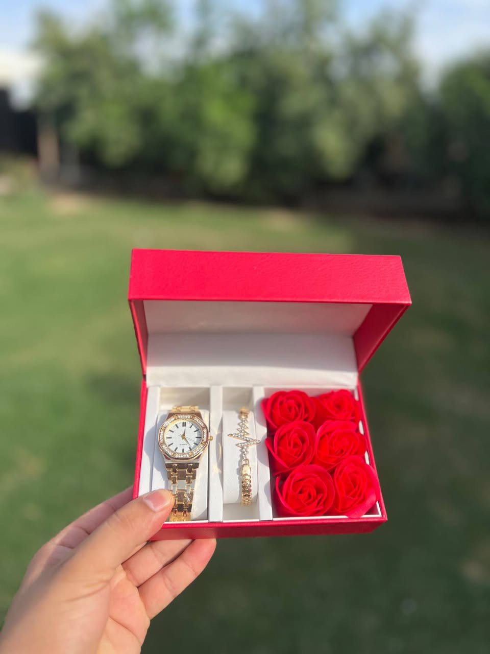 ساعة • طلاء ثابت • بنات